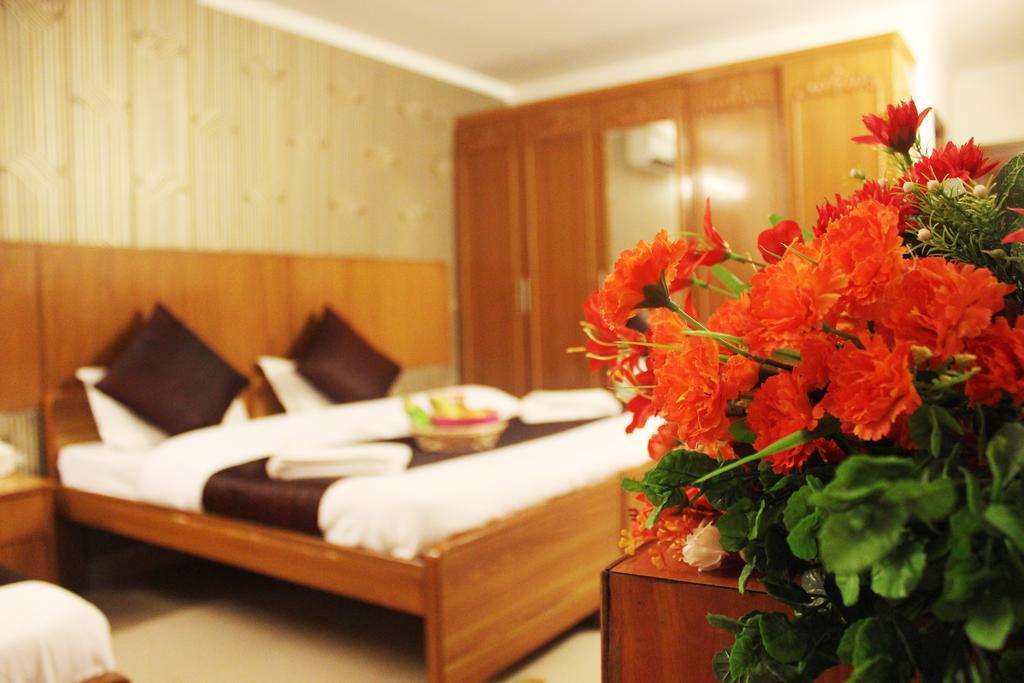 Hotel Delhi Marine Club C6 Vasant Kunj Yeni Delhi Dış mekan fotoğraf